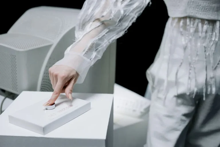 Fashionisk Explained: Health Search Intent, Claims, and Safer Research Tips
